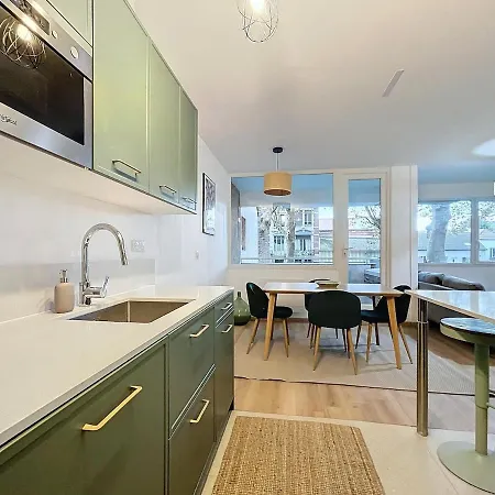 Apartment Bubbles&lights *