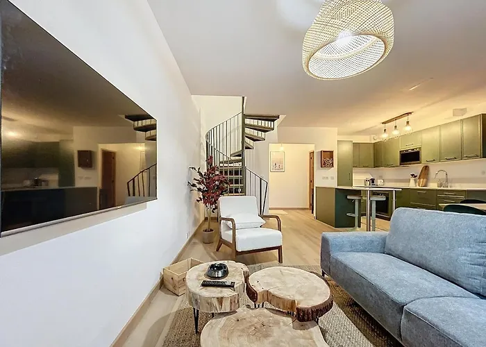 Bubbles & Lights * Épernay